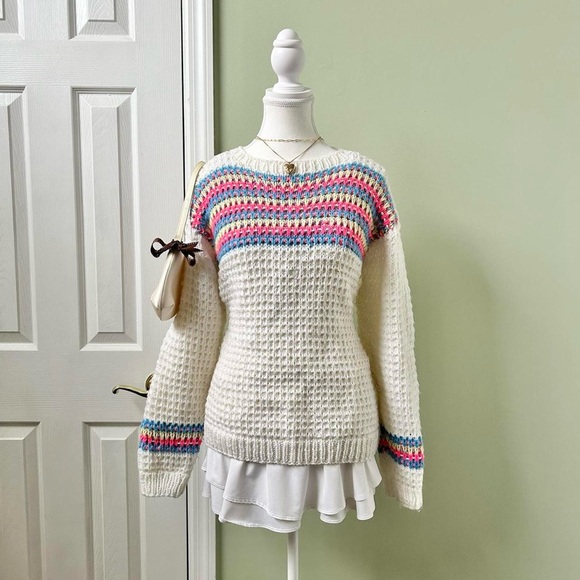 Handmade crotchet sweater - Picture 1 of 5
